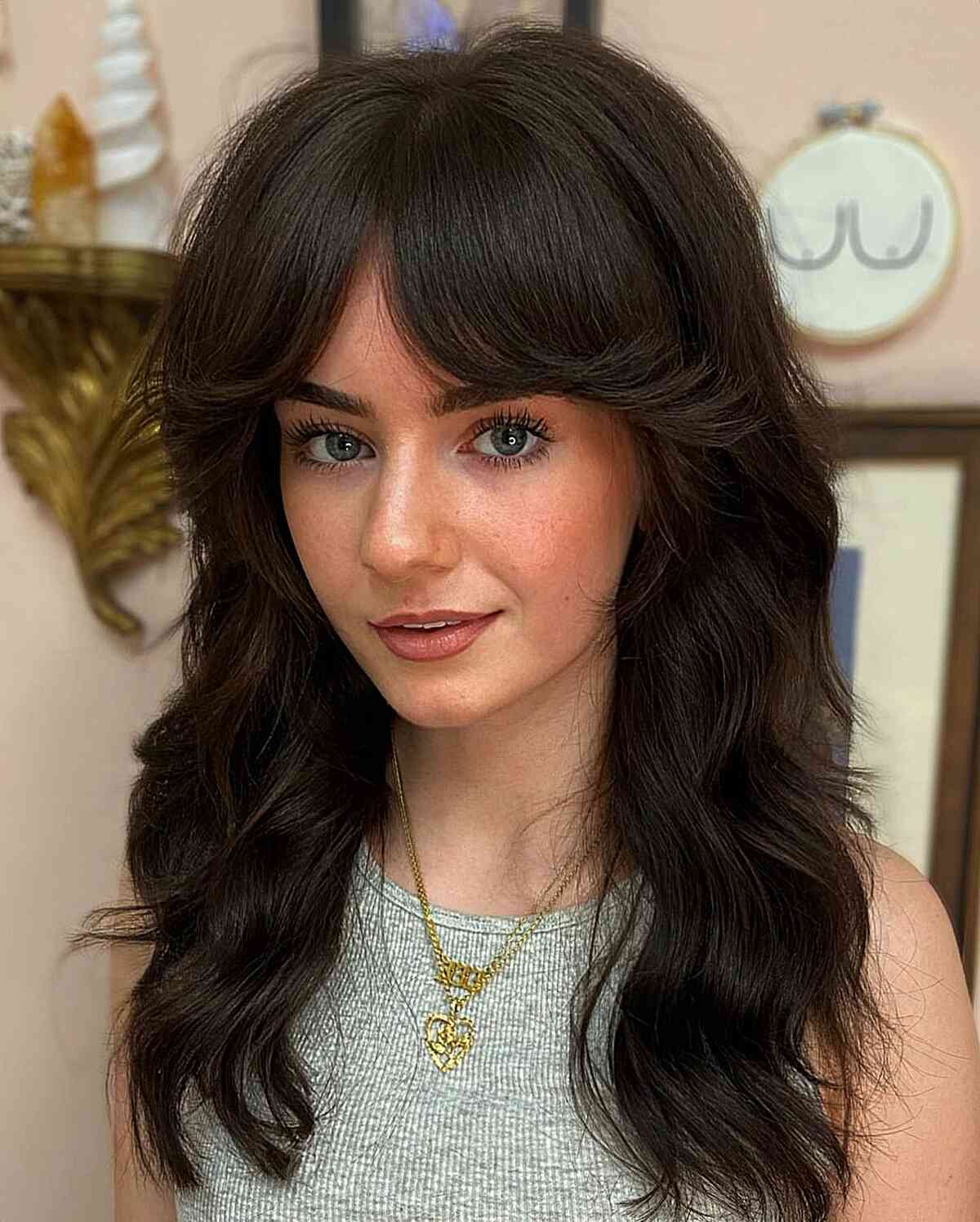 90 Best Medium-Length Hairstyles for Thick Hair to Feel Lighter