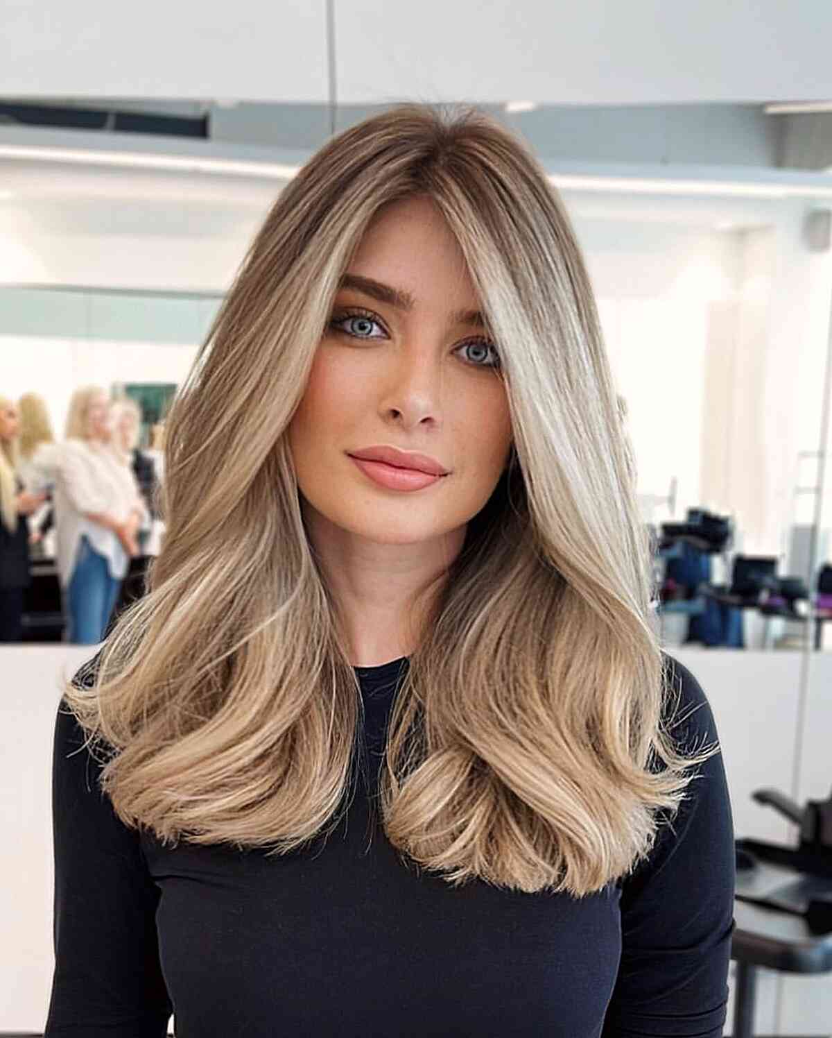 90 Best Medium-Length Hairstyles for Thick Hair to Feel Lighter