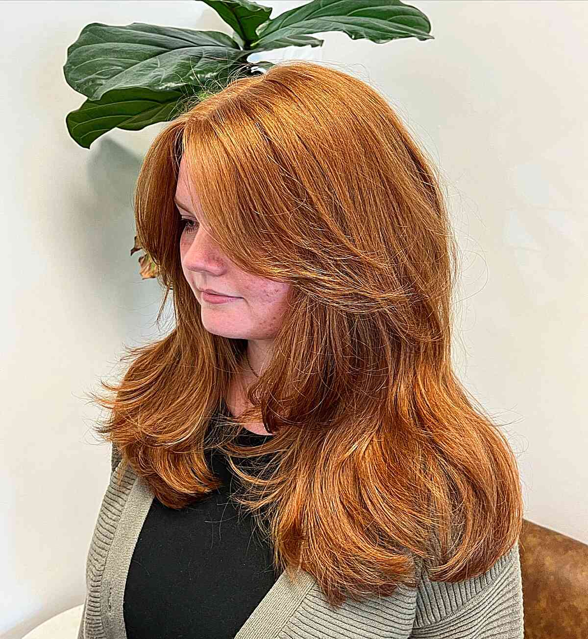 90 Best Medium-Length Hairstyles for Thick Hair to Feel Lighter
