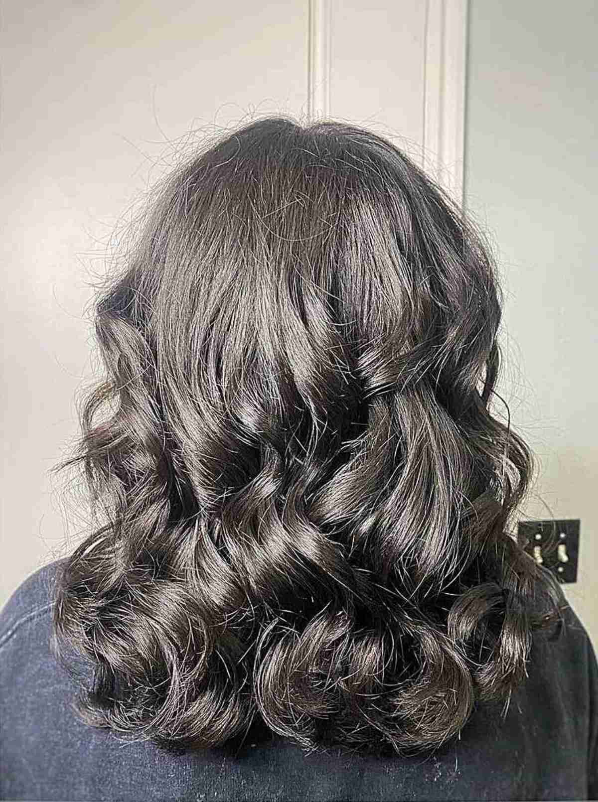 90 Best Medium-Length Hairstyles for Thick Hair to Feel Lighter