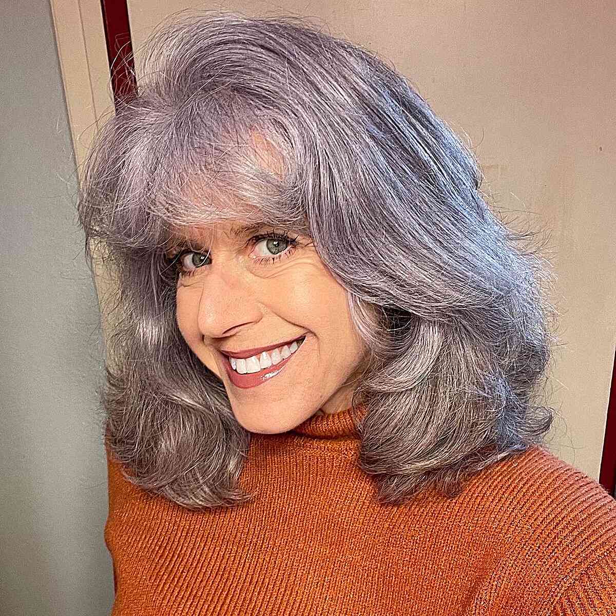 90 Best Medium-Length Hairstyles for Thick Hair to Feel Lighter