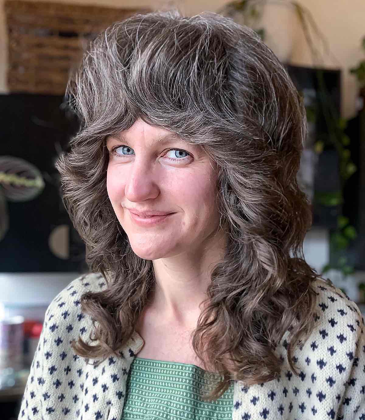90 Best Medium-Length Hairstyles for Thick Hair to Feel Lighter
