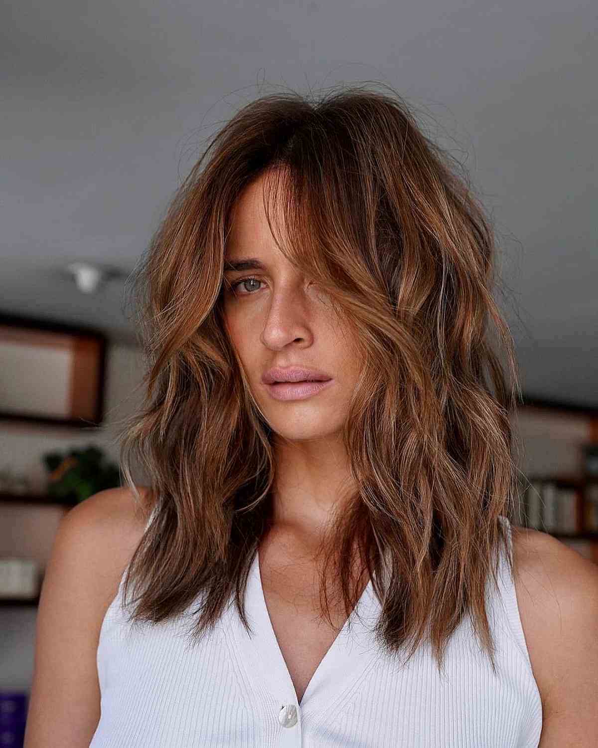 90 Best Medium-Length Hairstyles for Thick Hair to Feel Lighter