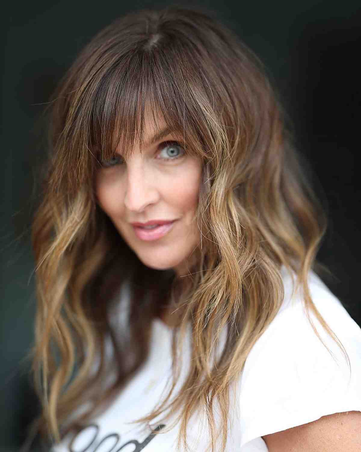 90 Best Medium-Length Hairstyles for Thick Hair to Feel Lighter