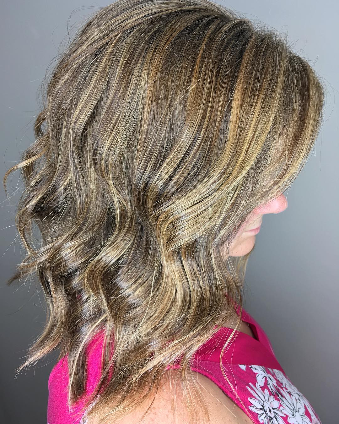 90 Best Medium-Length Hairstyles for Thick Hair to Feel Lighter