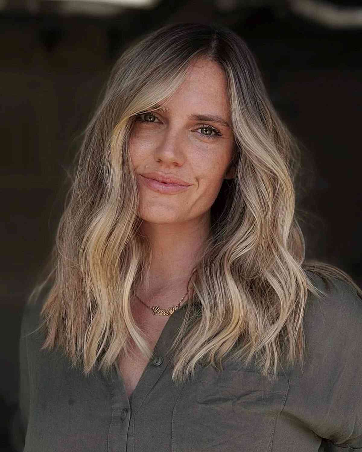 53 Perfect Medium-Length Hairstyles for Square Faces in 2025