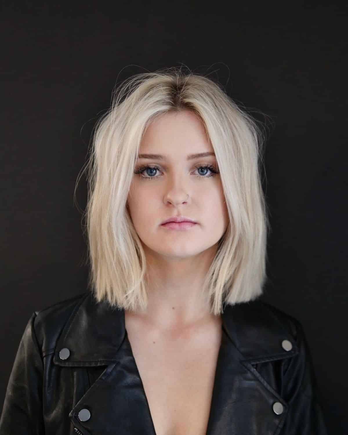 53 Perfect Medium-Length Hairstyles for Square Faces in 2025