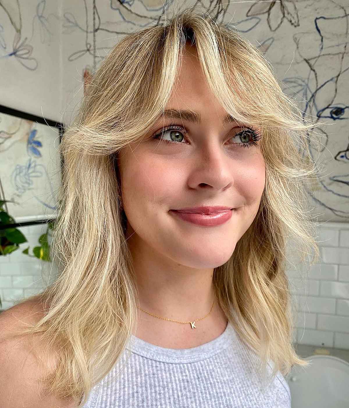 Medium-Length Shag Haircuts: 82 Trendy Ideas for 2025