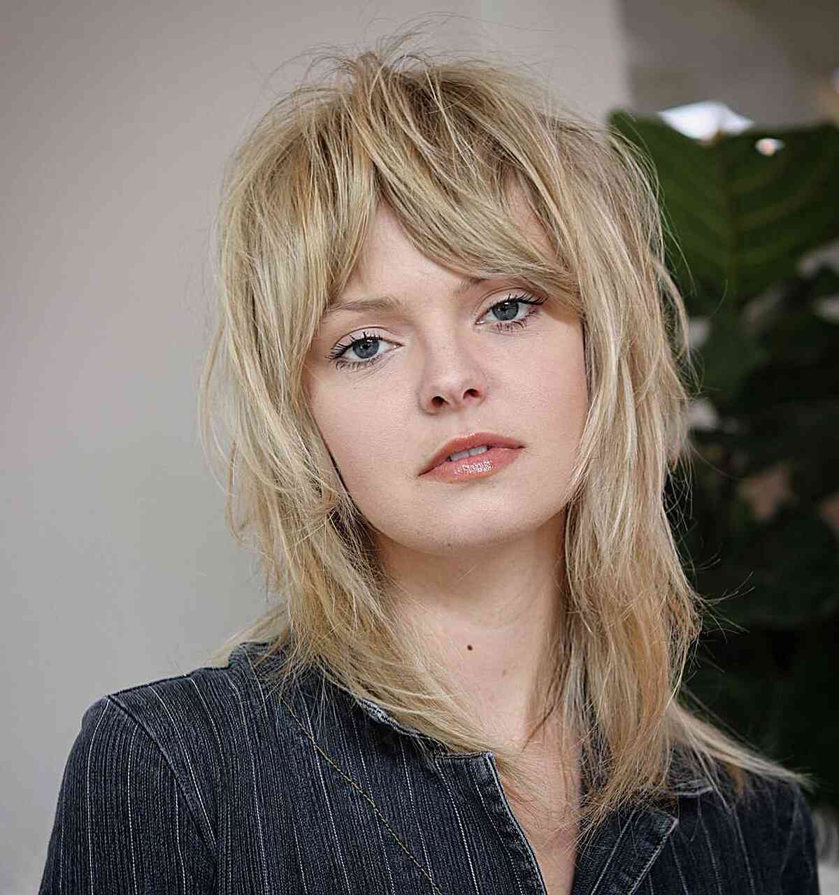 Medium-Length Shag Haircuts: 82 Trendy Ideas for 2025