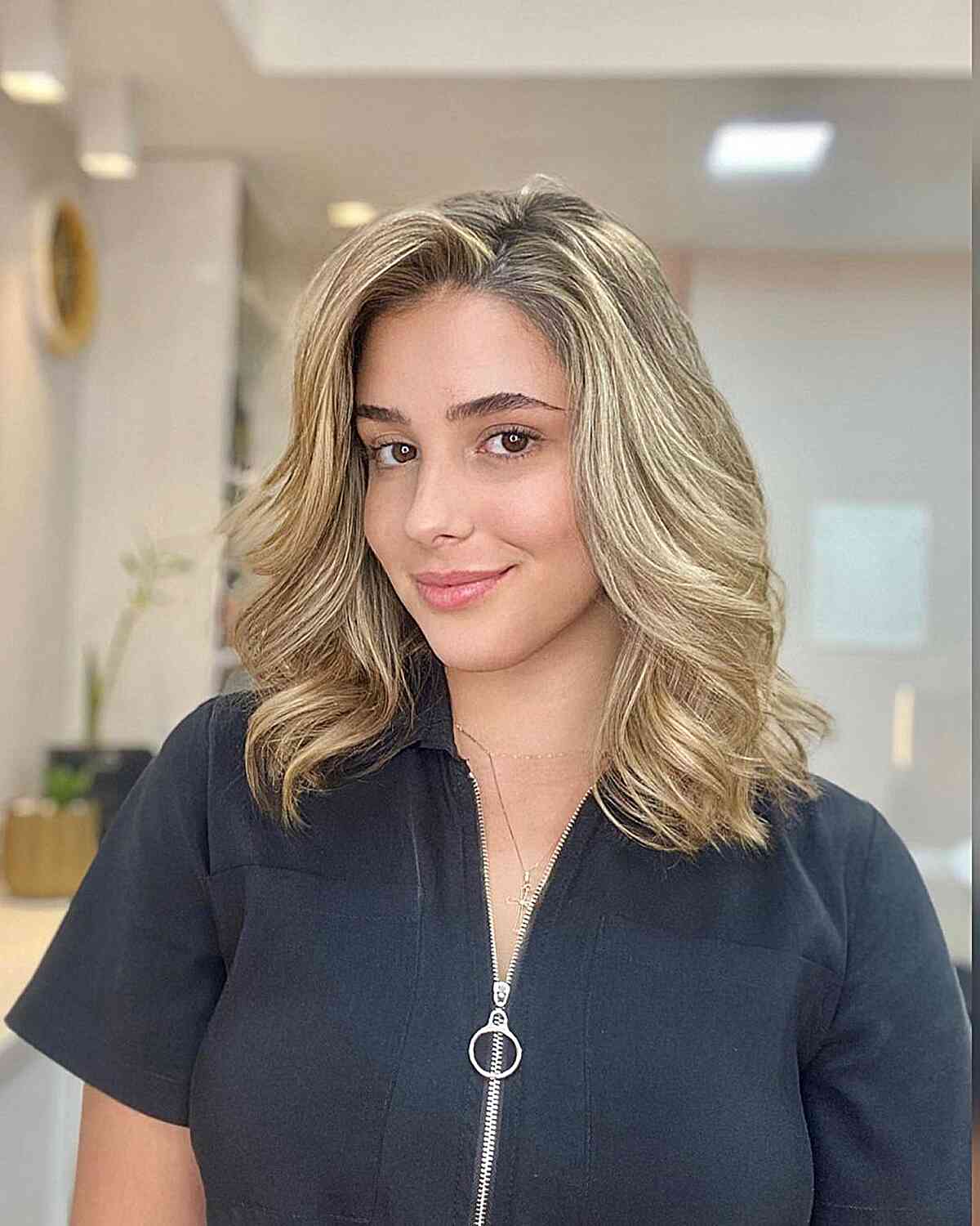 60 Medium-Length Hairstyles for Thin Hair to Look Fuller