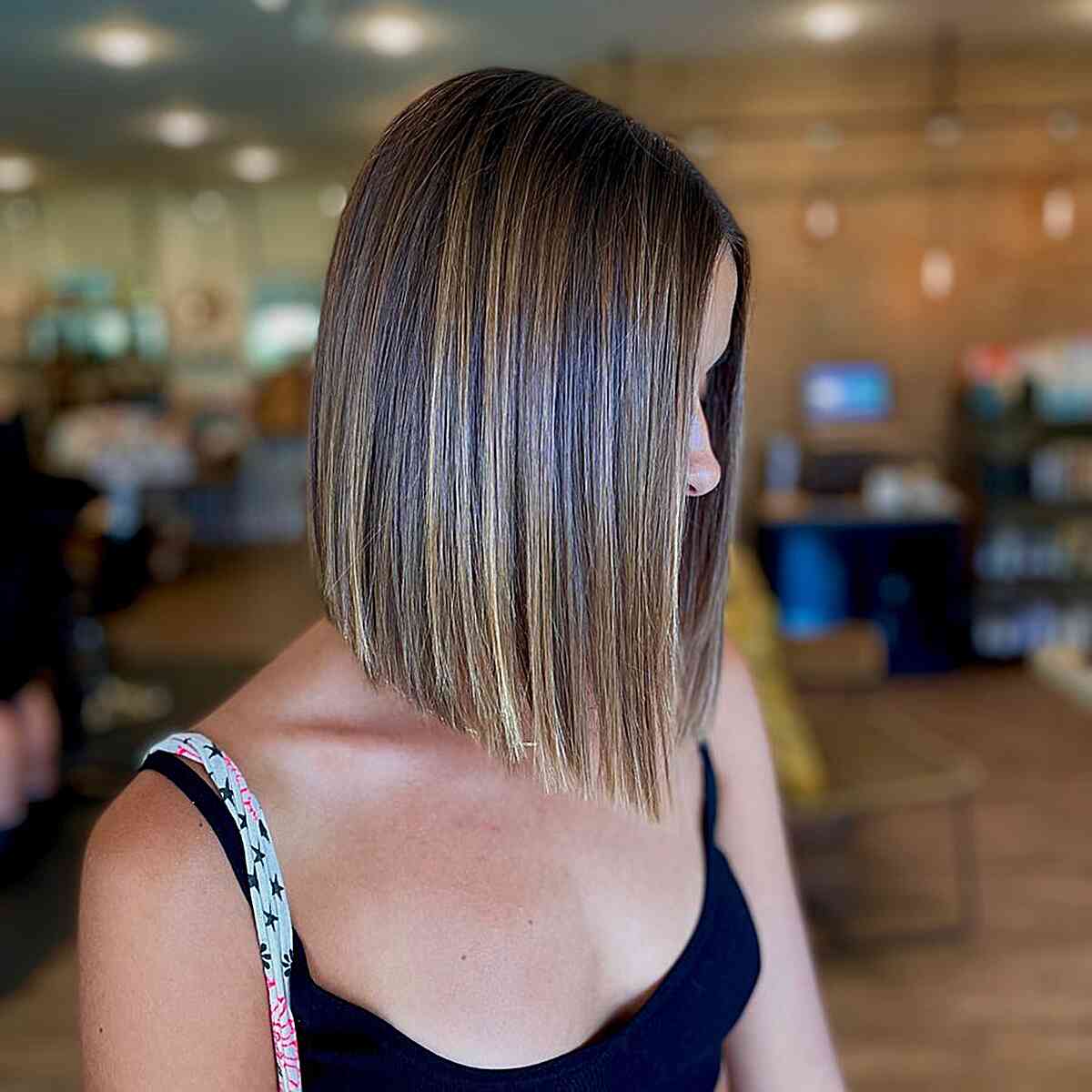 60 Medium-Length Hairstyles for Thin Hair to Look Fuller
