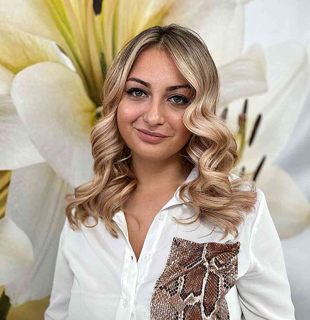 45 Flattering Medium Hairstyles for Round Faces in 2025