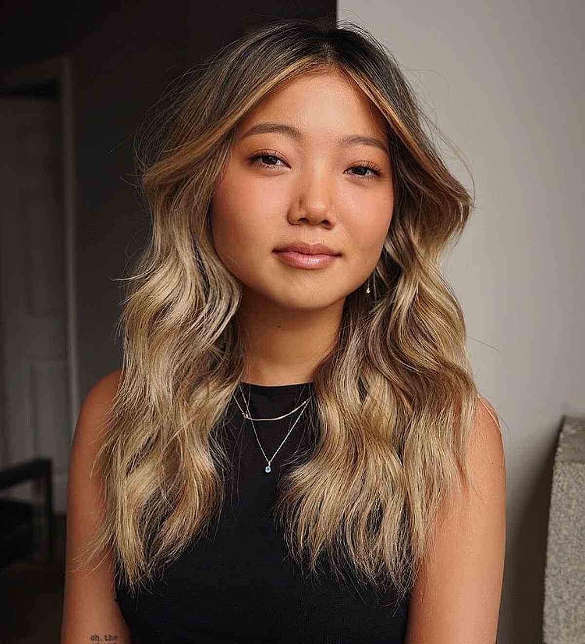 45 Flattering Medium Hairstyles for Round Faces in 2025