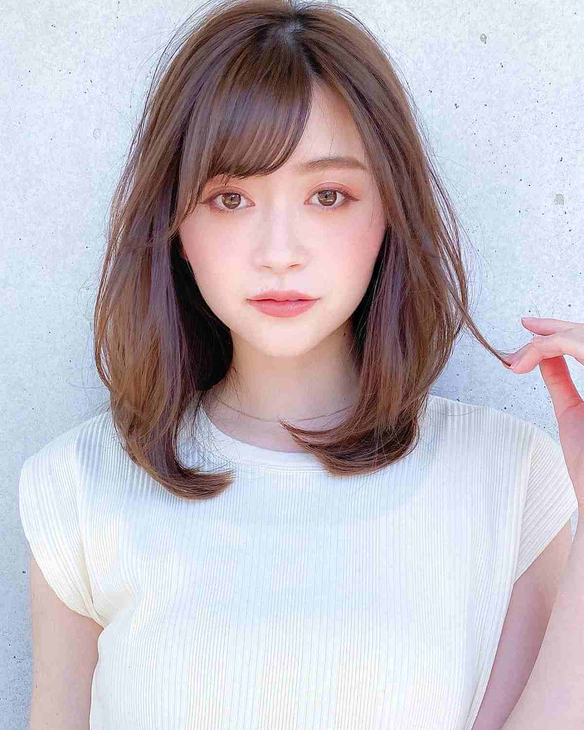 63 Best Medium-Length Hair with Bangs for An Instant Makeover