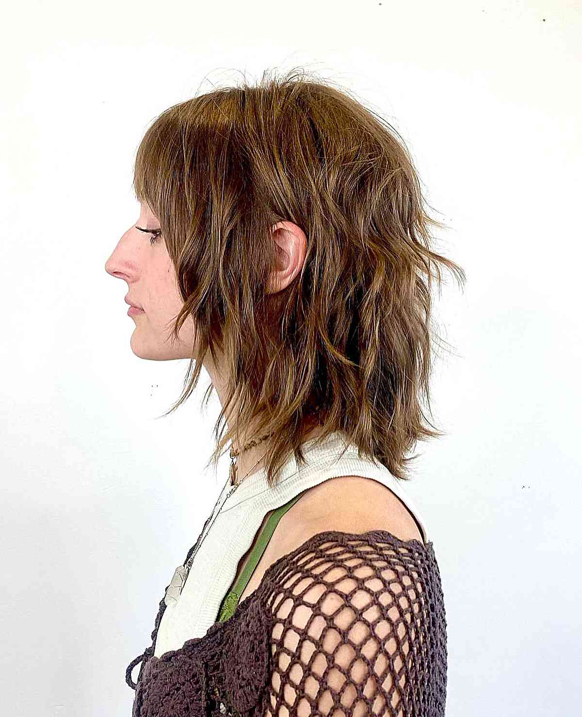 63 Best Medium-Length Hair with Bangs for An Instant Makeover