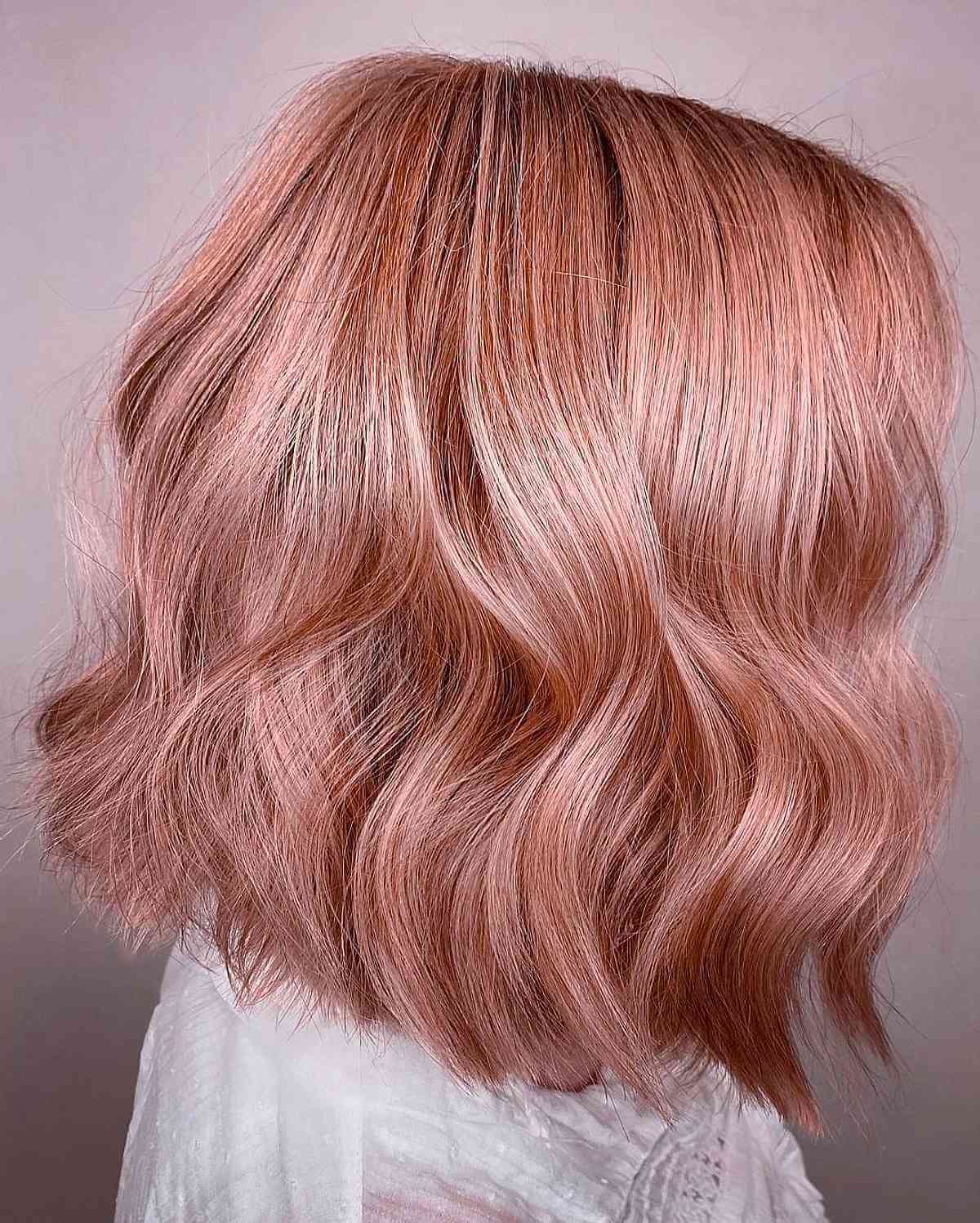 100+ Cute & Easy Shoulder-Length Haircuts for 2025