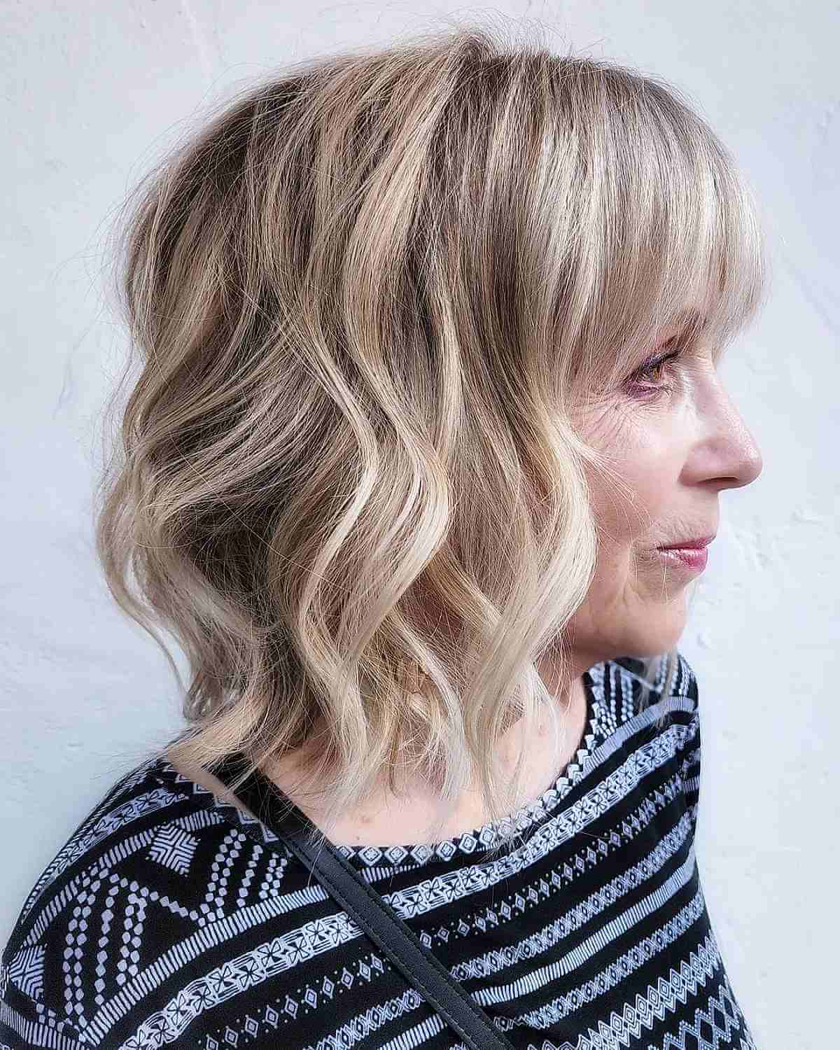 100+ Cute & Easy Shoulder-Length Haircuts for 2025