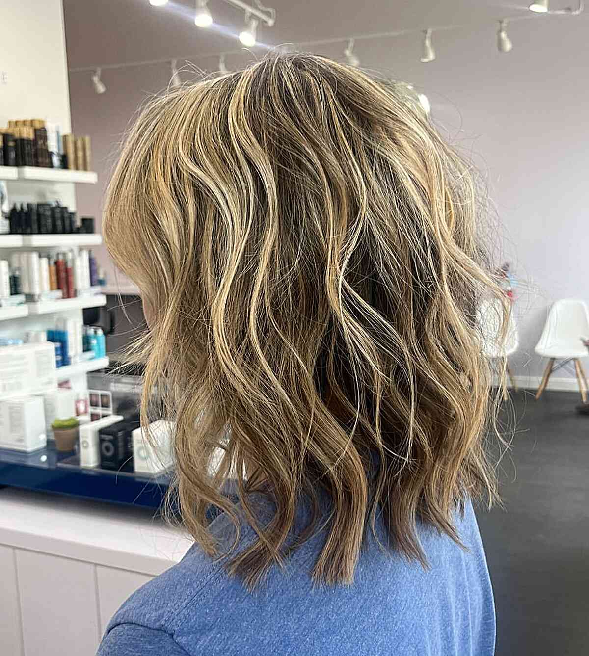 100+ Cute & Easy Shoulder-Length Haircuts for 2025