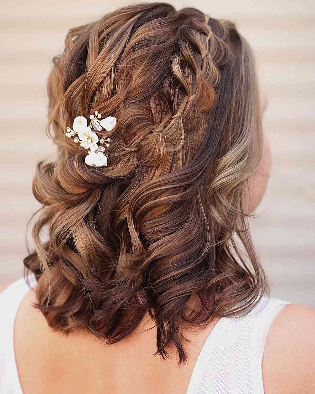 100+ Cute & Easy Shoulder-Length Haircuts for 2025