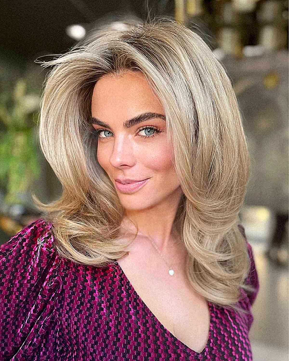 100+ Cute & Easy Shoulder-Length Haircuts for 2025
