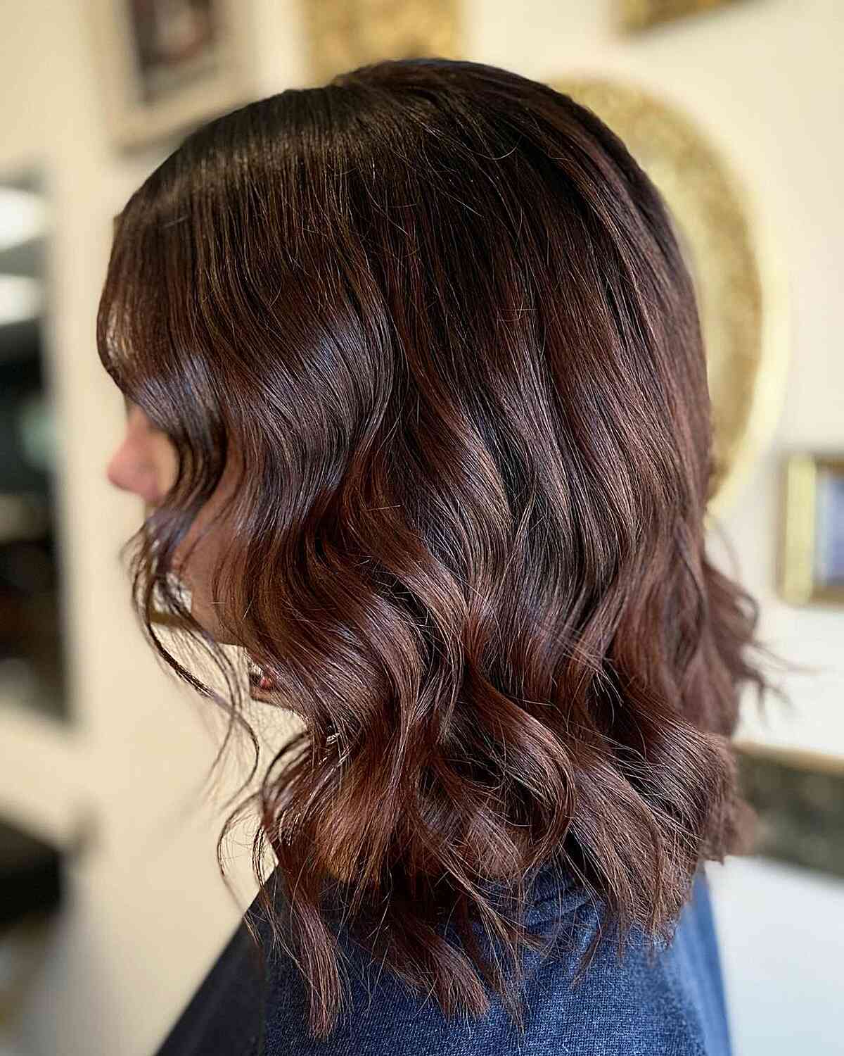 100+ Cute & Easy Shoulder-Length Haircuts for 2025