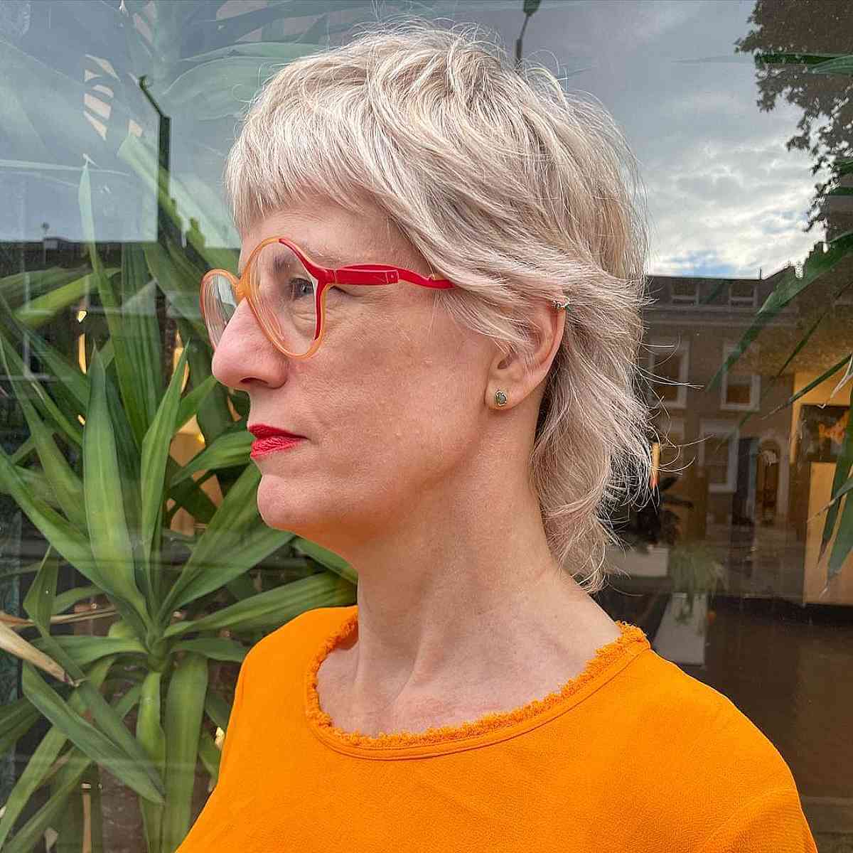 26 Modern Pixie Shag Haircuts for Stylish Older Women