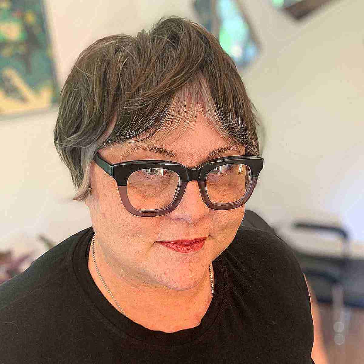 26 Modern Pixie Shag Haircuts for Stylish Older Women