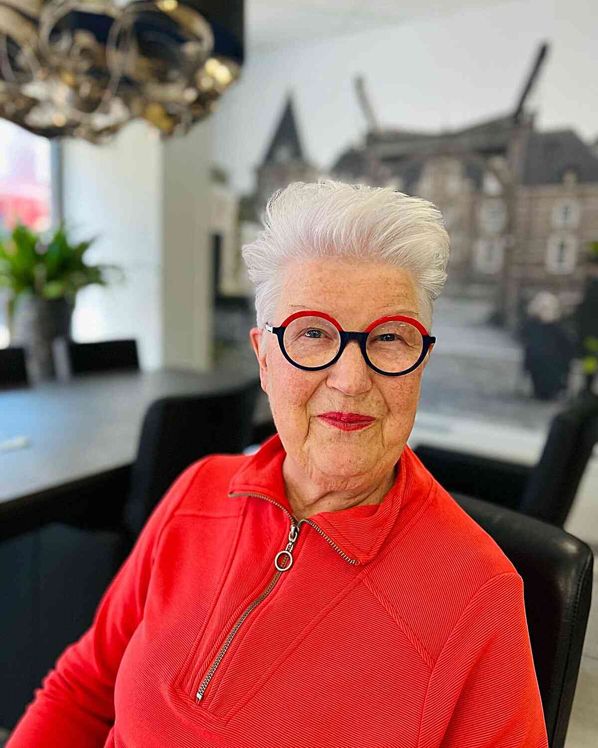 32 Perfect Pixie Cuts for Women Over 60 With Glasses