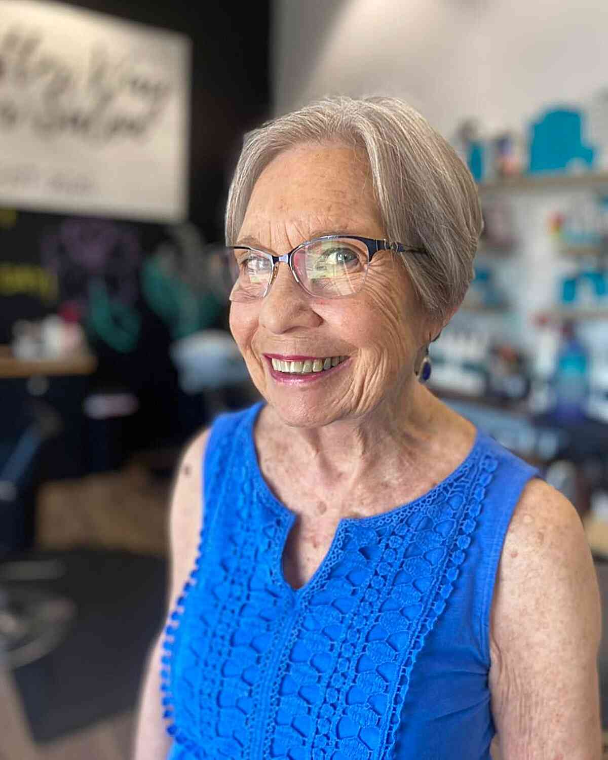 32 Perfect Pixie Cuts for Women Over 60 With Glasses
