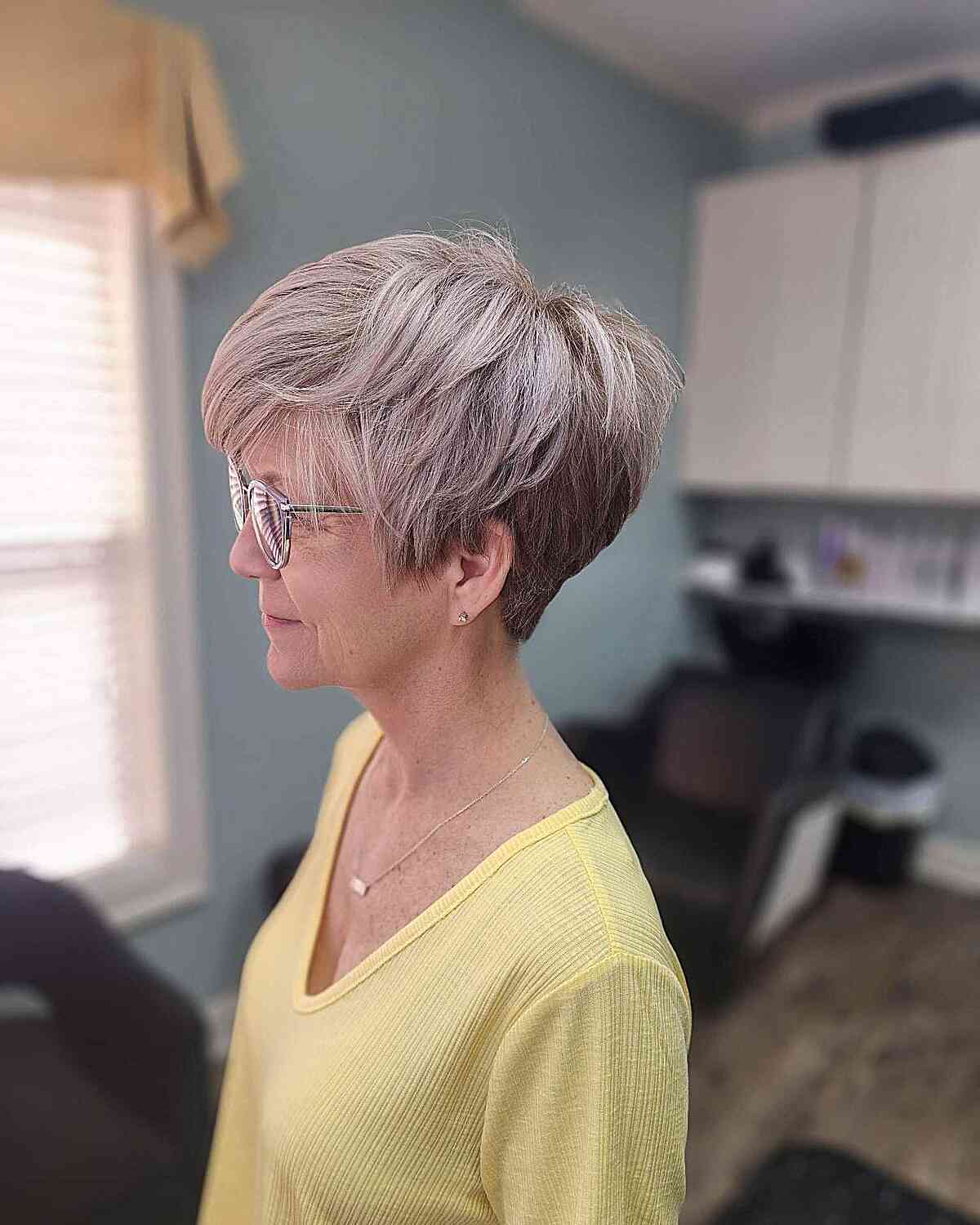 32 Perfect Pixie Cuts for Women Over 60 With Glasses