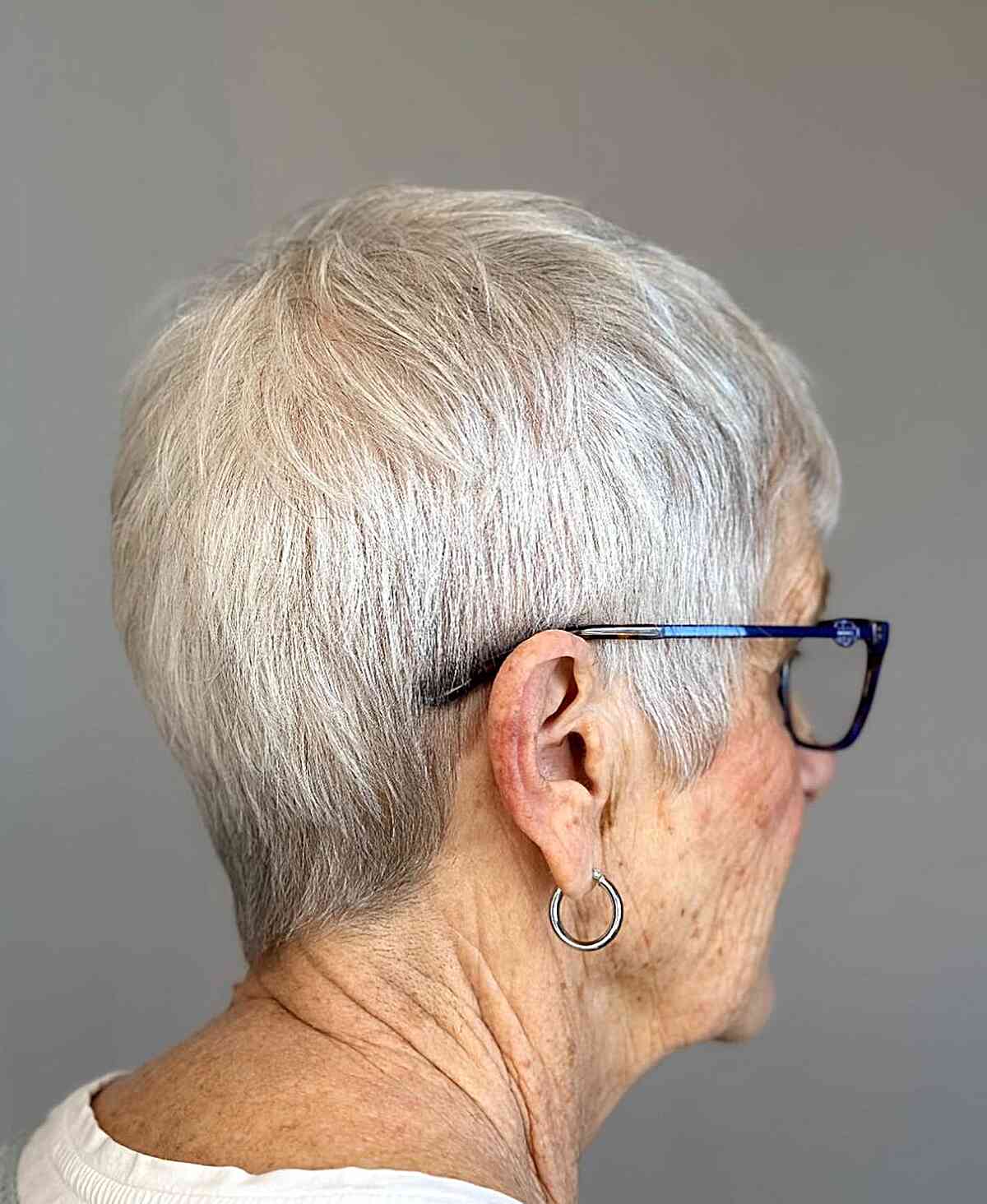 32 Perfect Pixie Cuts for Women Over 60 With Glasses