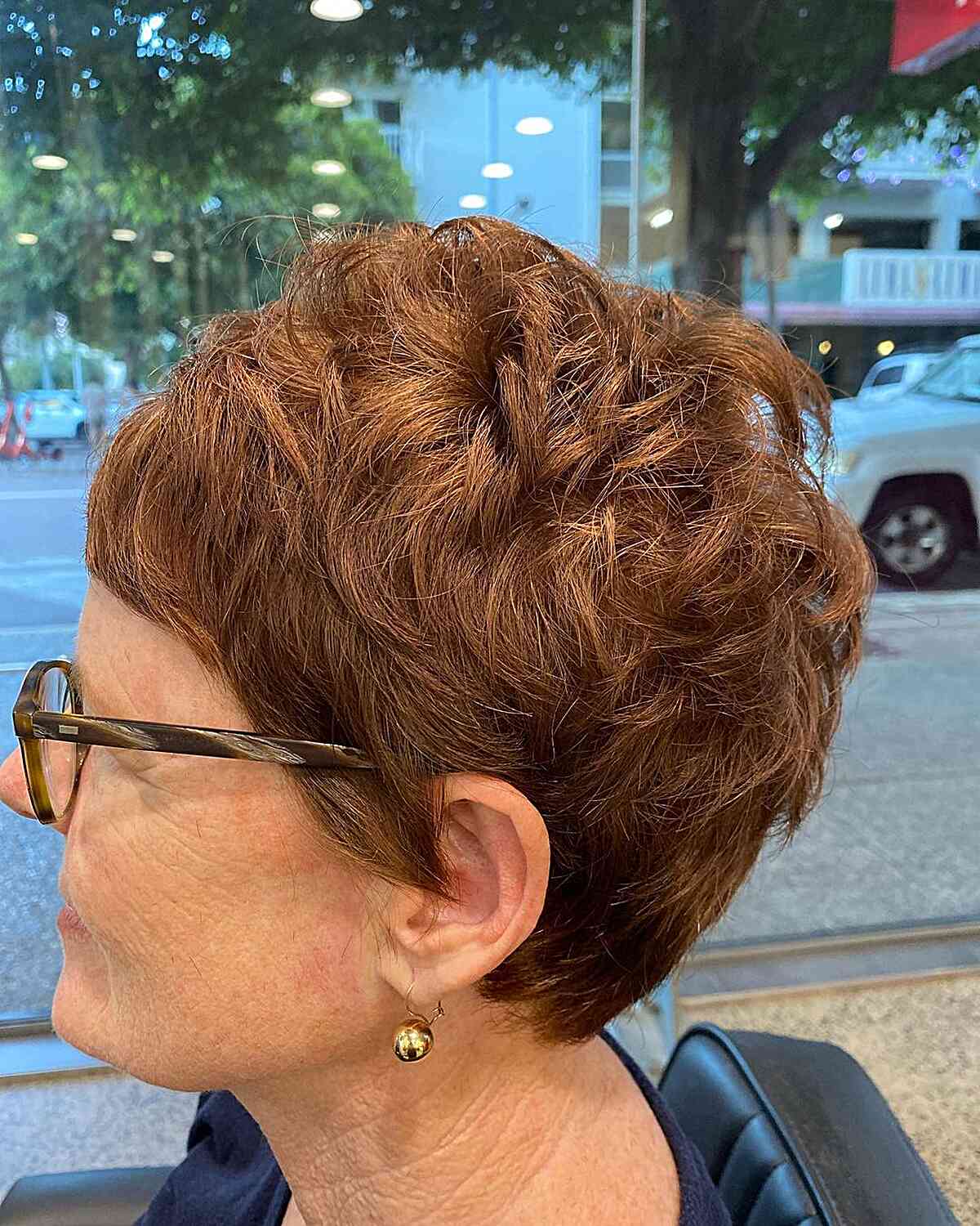 32 Perfect Pixie Cuts for Women Over 60 With Glasses
