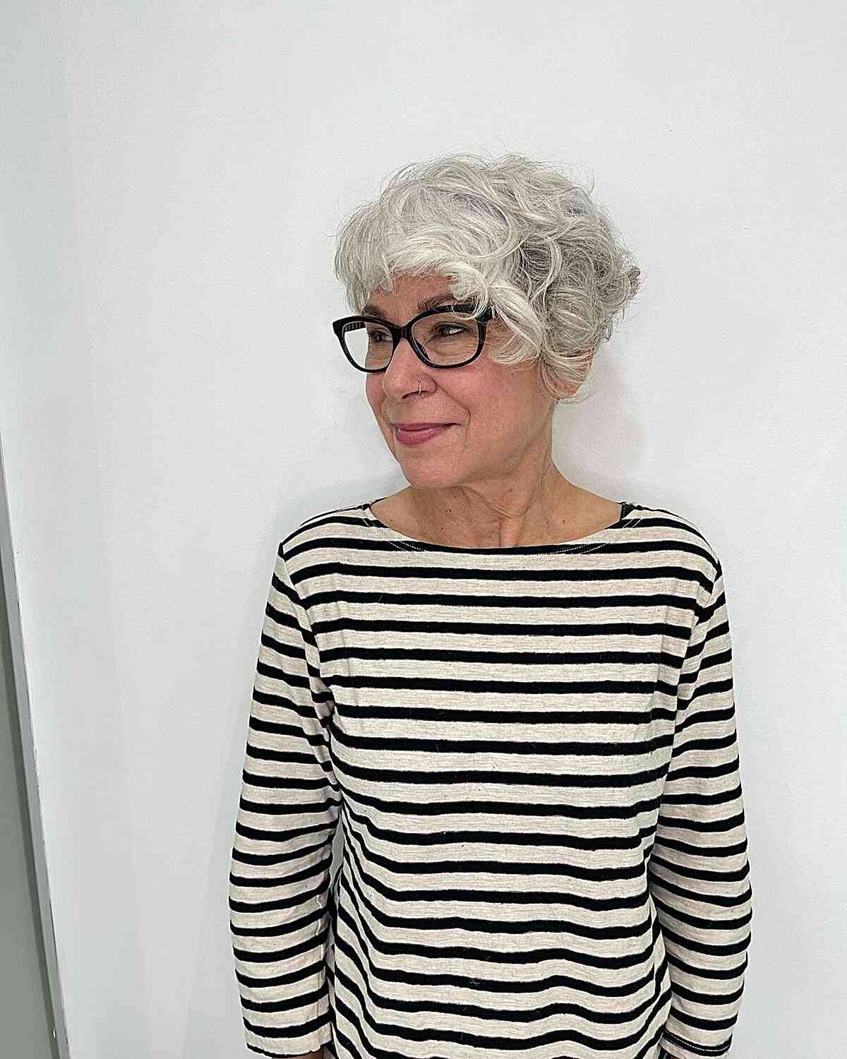 32 Perfect Pixie Cuts for Women Over 60 With Glasses