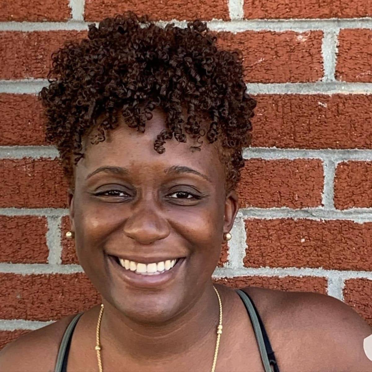 20 Youthful Short Natural Haircuts for Black Women Over 50