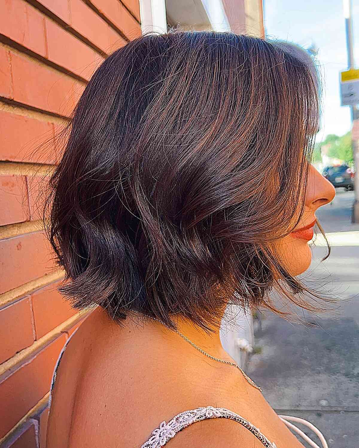 50 Gorgeous Short Wavy Haircuts Trending in 2025