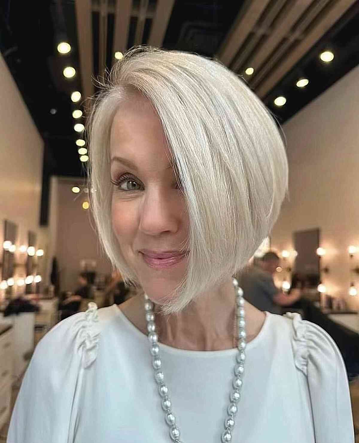 29 Slimming Short Hairstyles for Women Over 50 with Round Faces