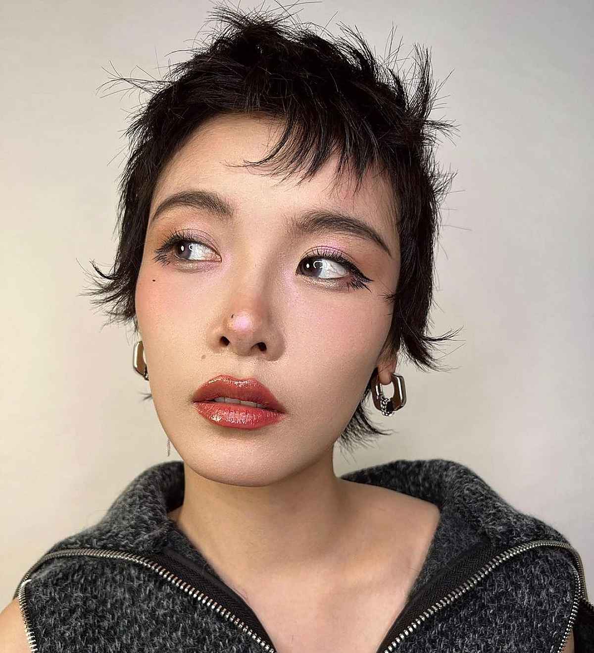 29 Most Flattering Pixie Cuts for Oval Face Shapes
