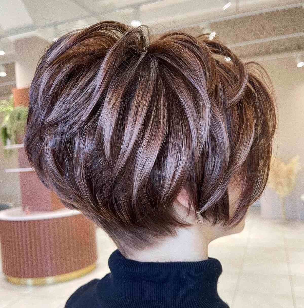 36 Cutest Ways to Get a Pixie Cut with Highlights for a Dimensional Crop