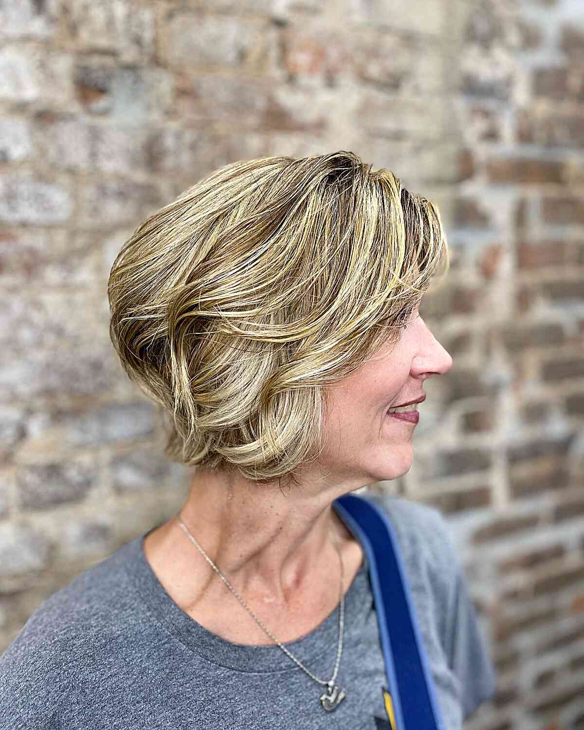 26 Cutest Short Haircuts for Thick, Wavy Hair to Style More Easily