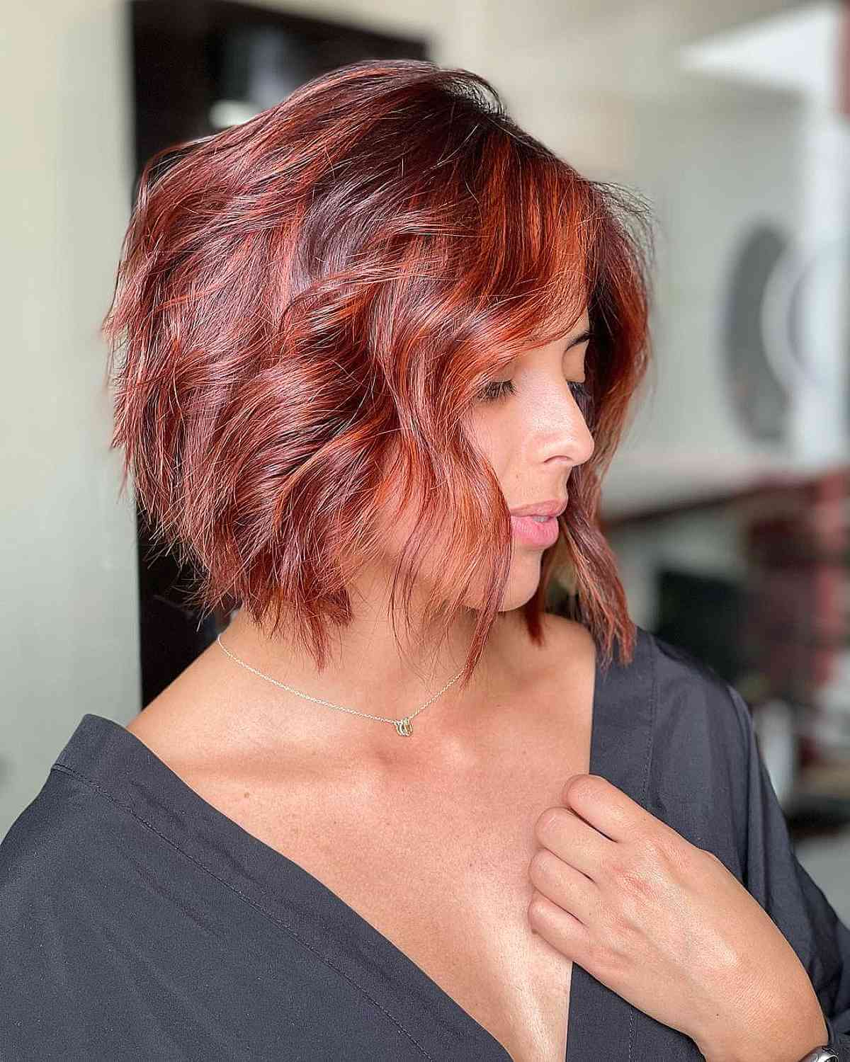 26 Cutest Short Haircuts for Thick, Wavy Hair to Style More Easily