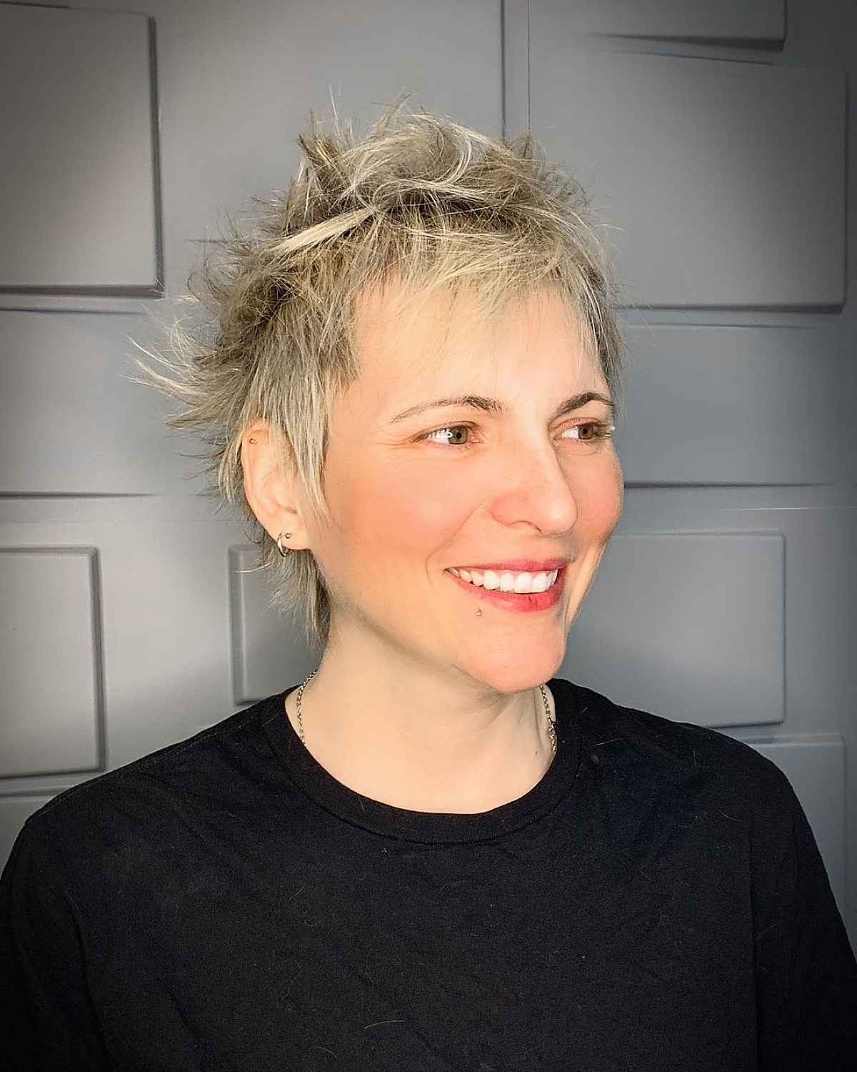 39 Age-Defying Pixie Cuts for Women Over 40 Looking for a Cute Hairdo
