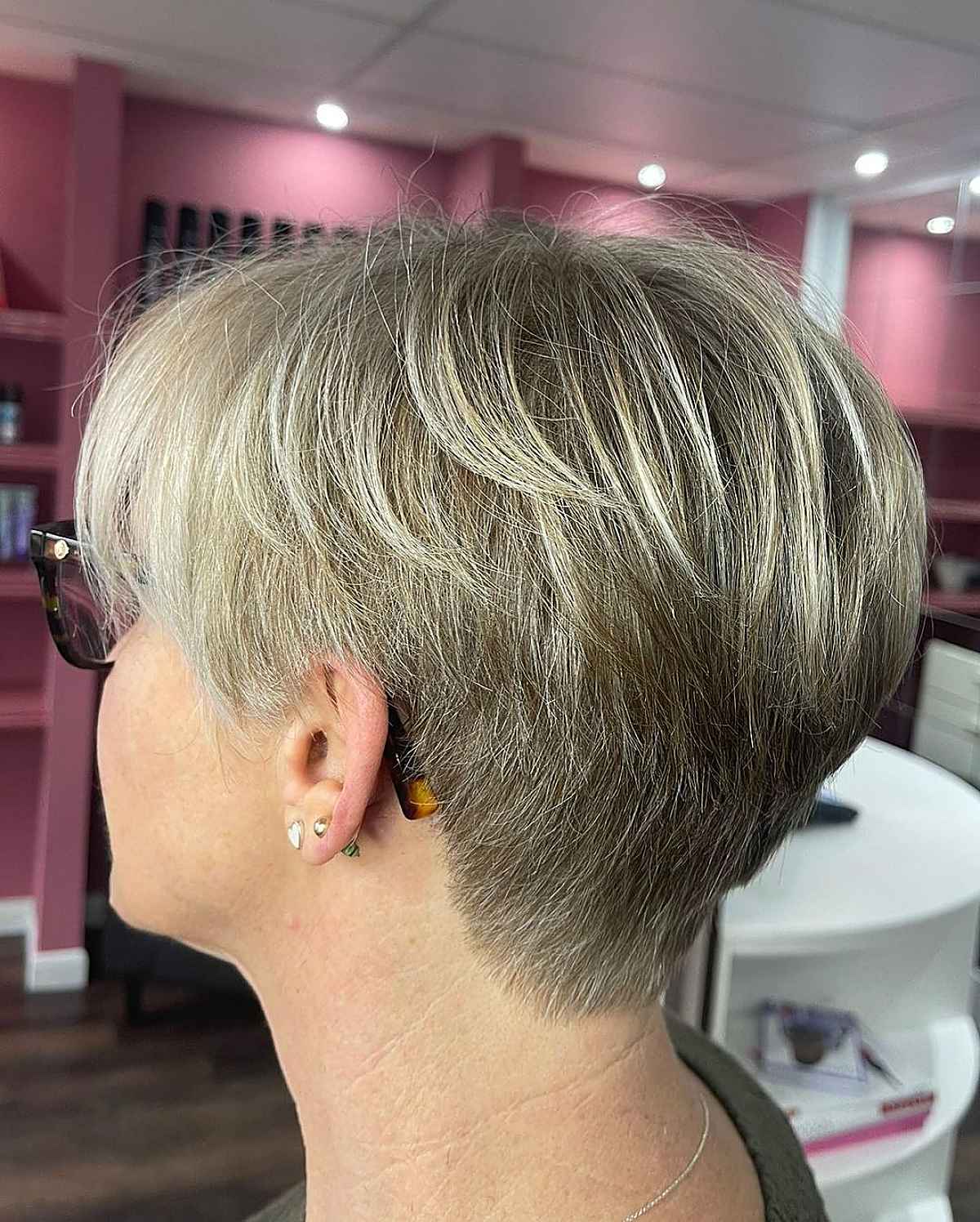 39 Age-Defying Pixie Cuts for Women Over 40 Looking for a Cute Hairdo