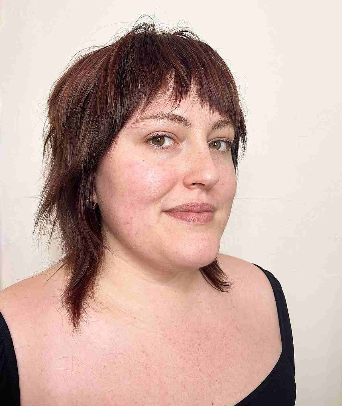 21 Flattering Short Haircut Ideas for Full Faces to Look Thinner
