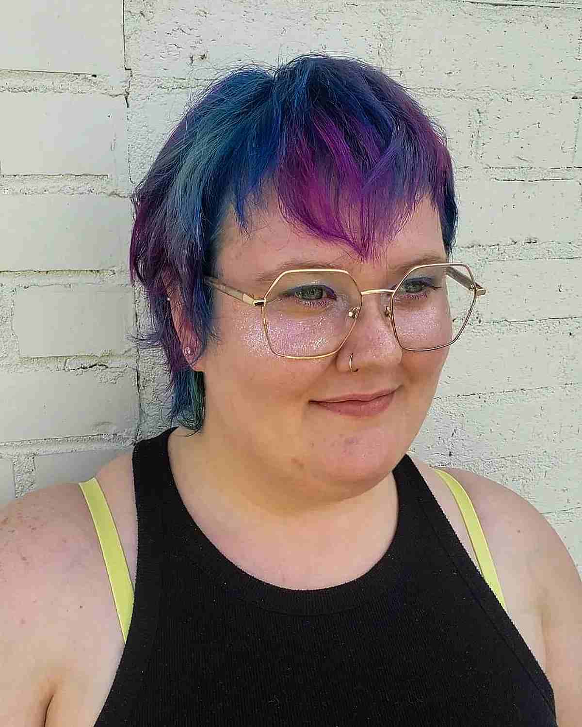 21 Flattering Short Haircut Ideas for Full Faces to Look Thinner