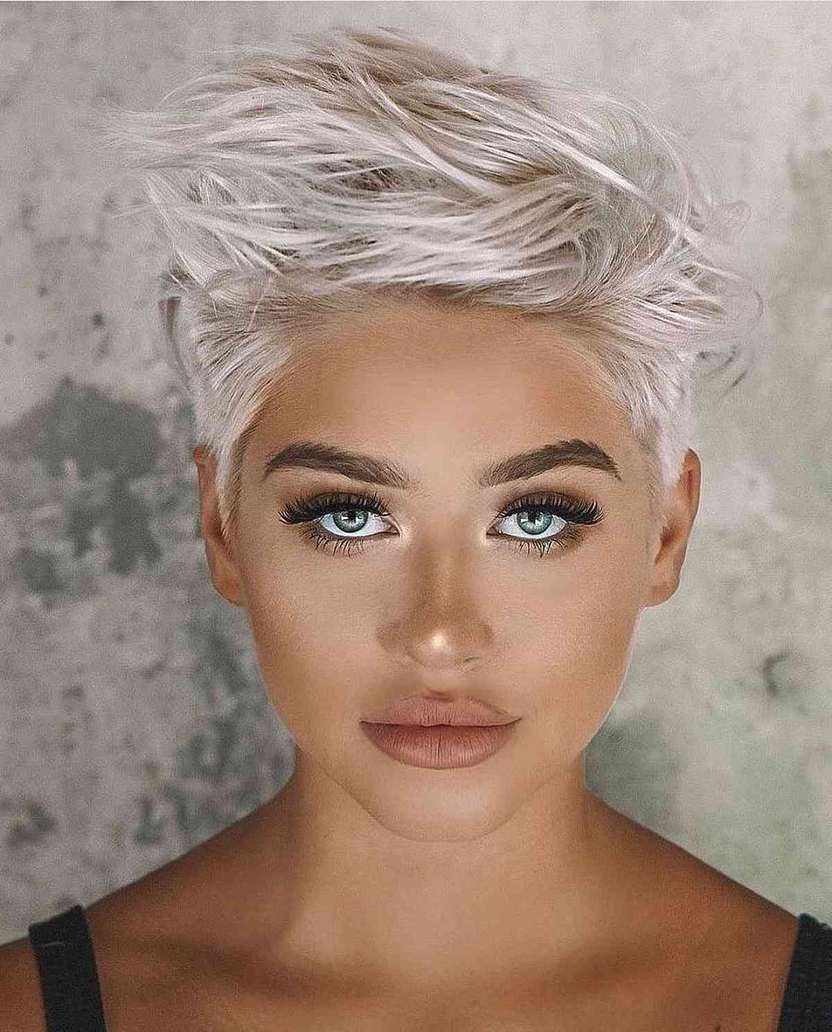 23 Prettiest Platinum Pixie Cuts for Cooler Blonde Crop