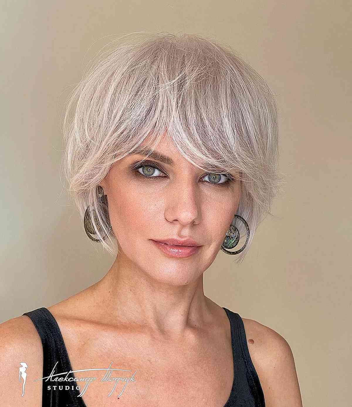 23 Prettiest Platinum Pixie Cuts for Cooler Blonde Crop