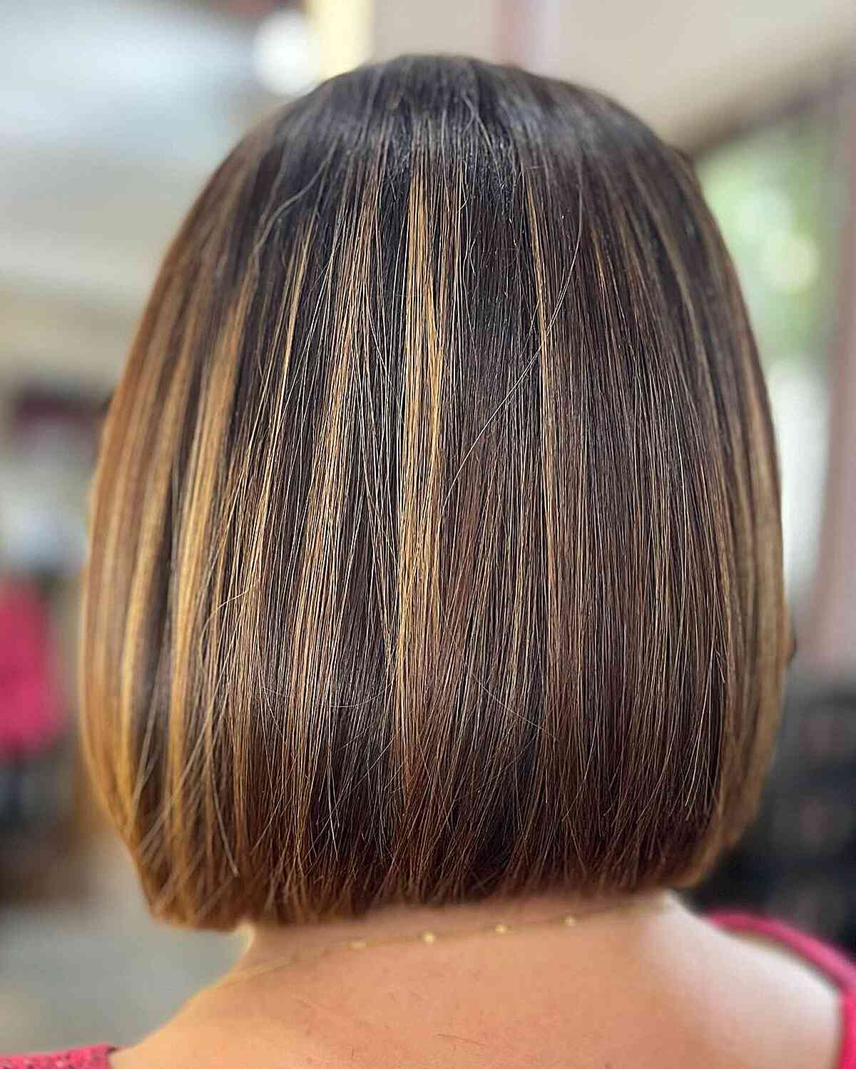 16 Best Short Hair with Highlights for 2025