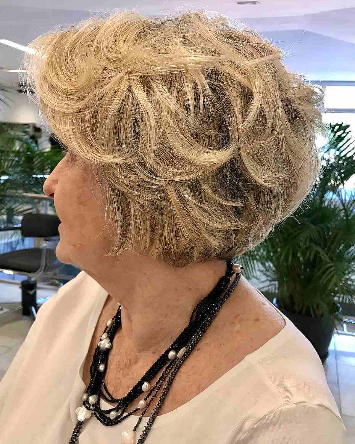 50+ Fabulous Short Haircuts Women Over 60 Are Getting in 2025