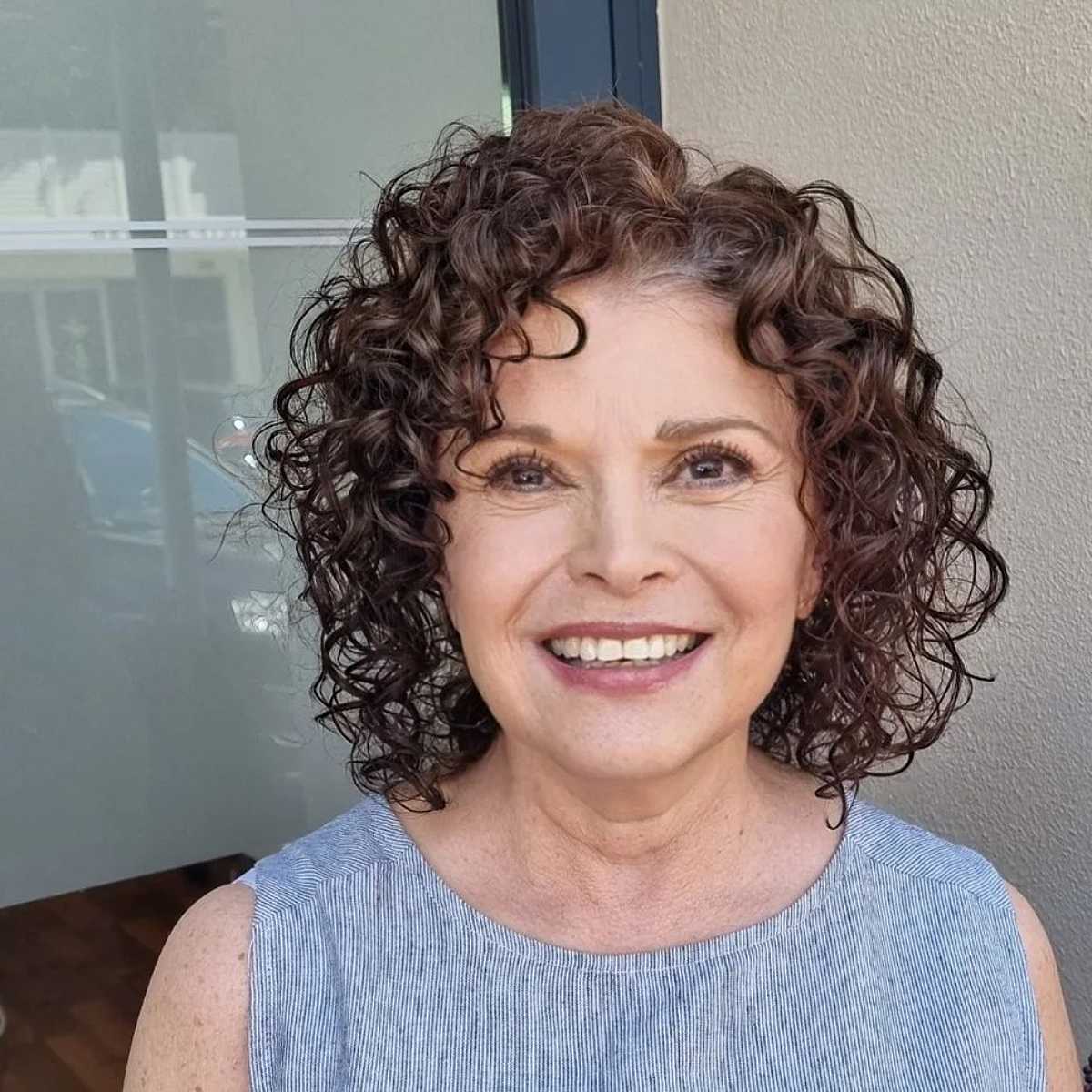 50+ Fabulous Short Haircuts Women Over 60 Are Getting in 2025