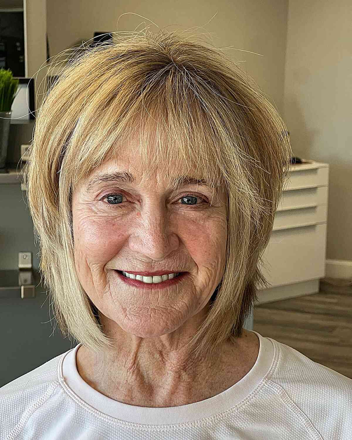 21 Short Choppy Haircuts Women in Their 70s Can Pull-Off